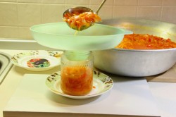 Лечо из помидор с луком, перцем и моркови на зиму