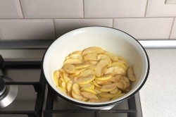 Прозрачное варенье из яблок дольками