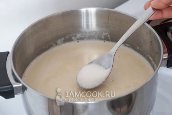 Рисовая каша на овсяном молоке (немолоке)